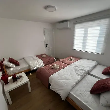 Konaciste Napredak Motel *